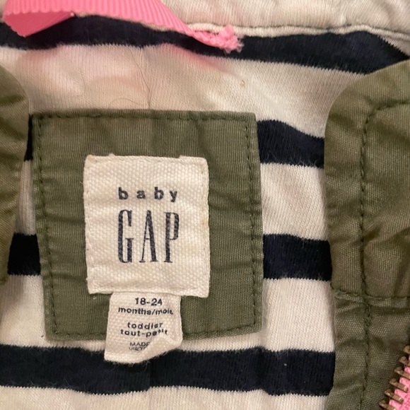 GAP fall jacket size 18-24 months - Picture 4 of 4